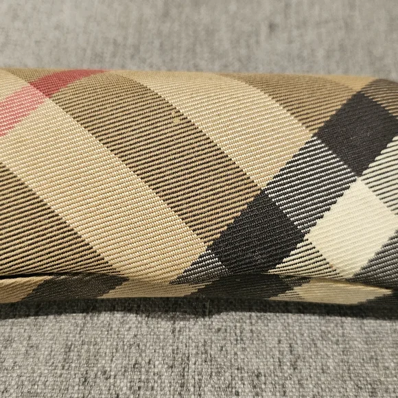 Burberry | Accessories | Burberry Tan And Black Checkered  display picture 1
